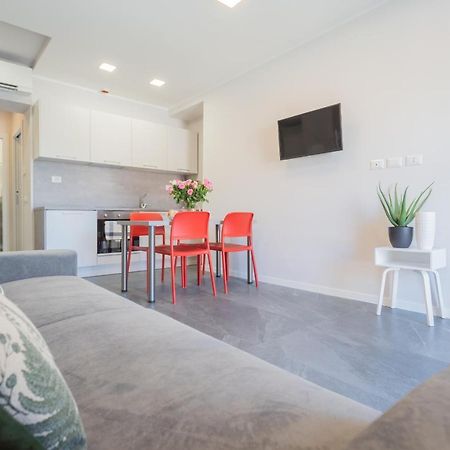 Sant'Agostino Apartments By Rent All Como Zewnętrze zdjęcie