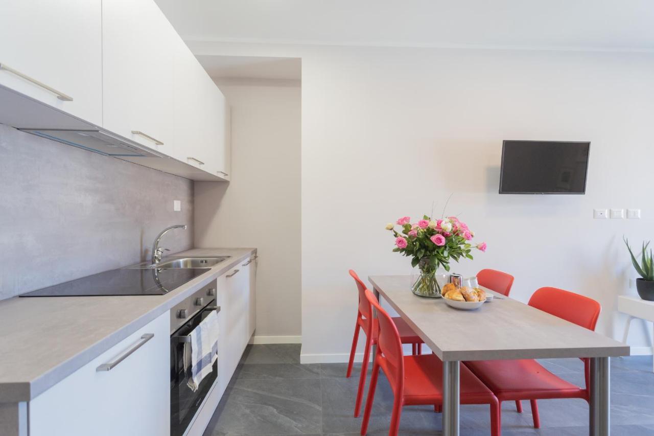 Sant'Agostino Apartments By Rent All Como Zewnętrze zdjęcie