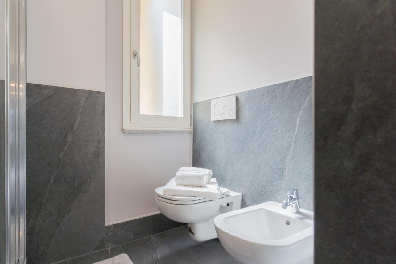 Sant'Agostino Apartments By Rent All Como Zewnętrze zdjęcie