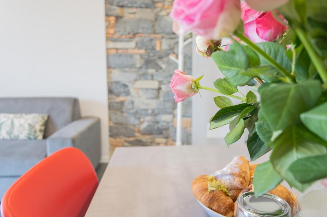 Sant'Agostino Apartments By Rent All Como Zewnętrze zdjęcie