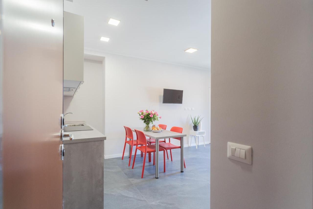 Sant'Agostino Apartments By Rent All Como Zewnętrze zdjęcie